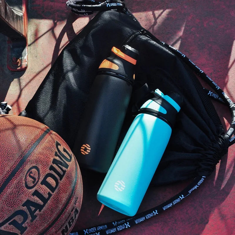 Vacuum Insulated Water Bottle with Magnetic Lid – 1000ml