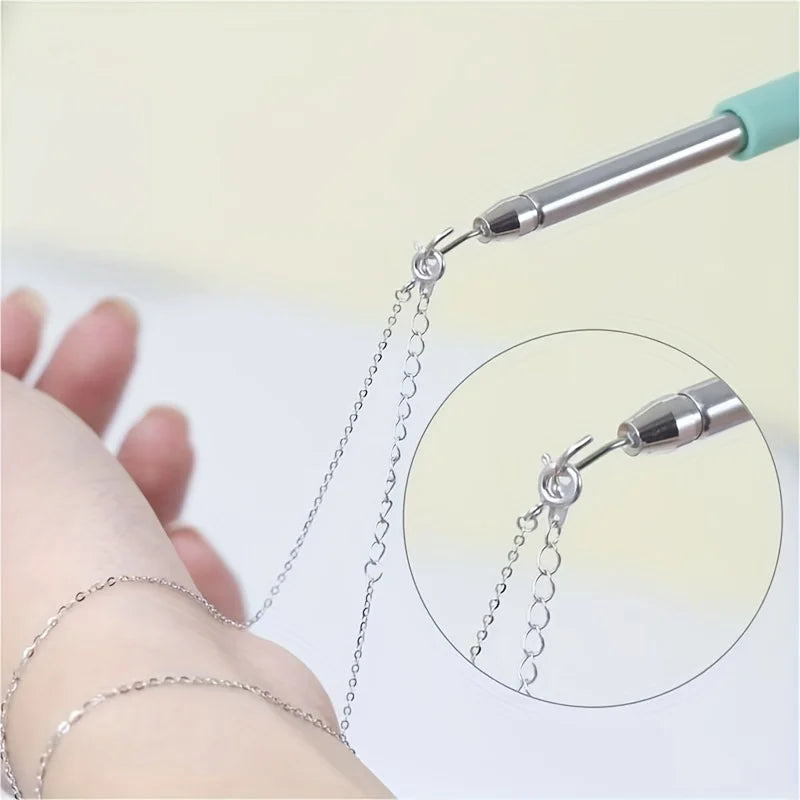 Bracelet Clasp Helper Tool – Jewelry Fastening Aid